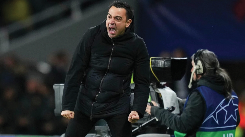 Xavi change d'avis et continue avec le Barça